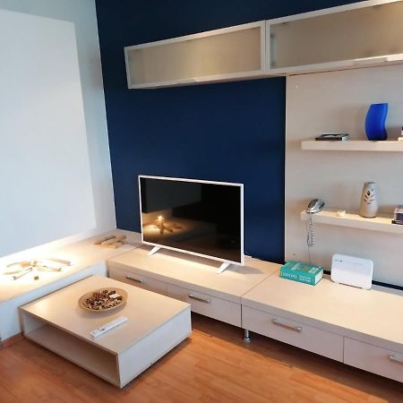 Wenie Apartment By EasyΒουκουρέστι Εξωτερικό φωτογραφία
